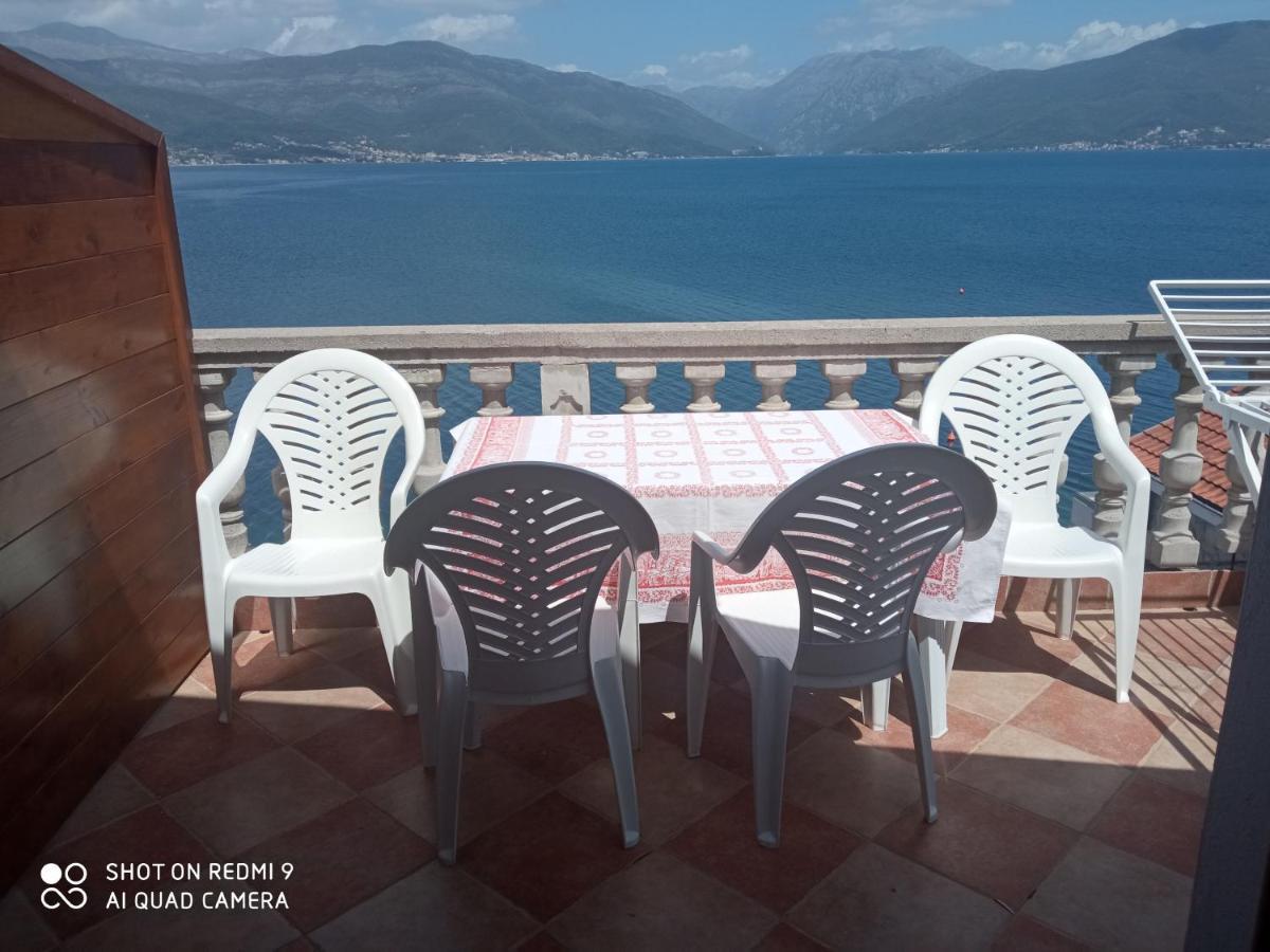 טיווט Apartments Petrovic מראה חיצוני תמונה