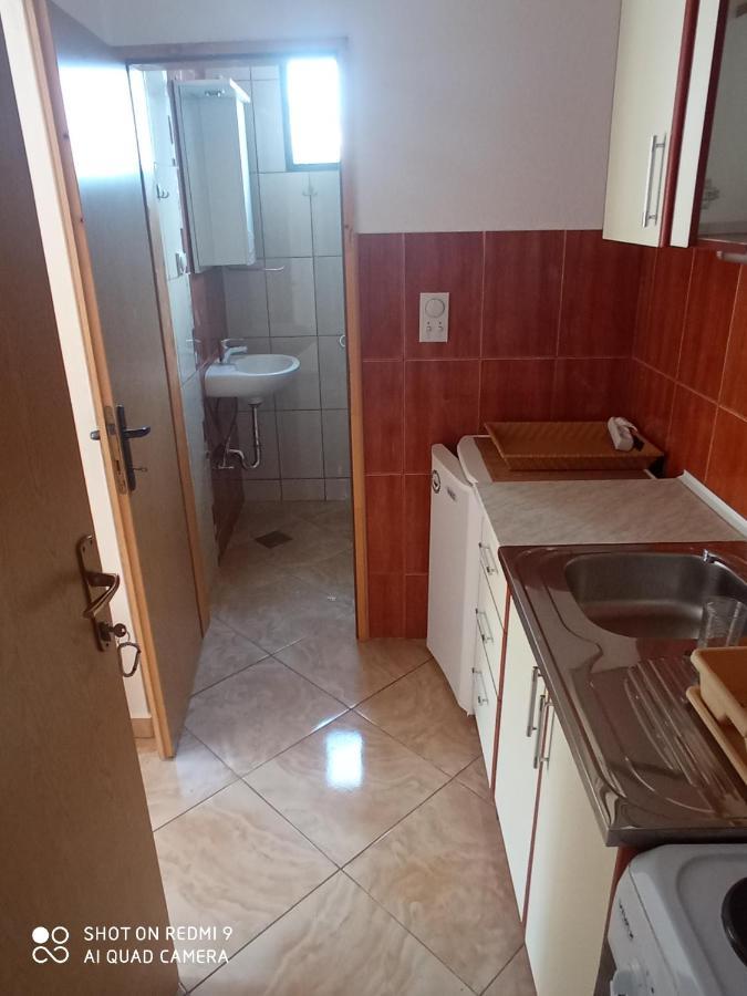 טיווט Apartments Petrovic מראה חיצוני תמונה
