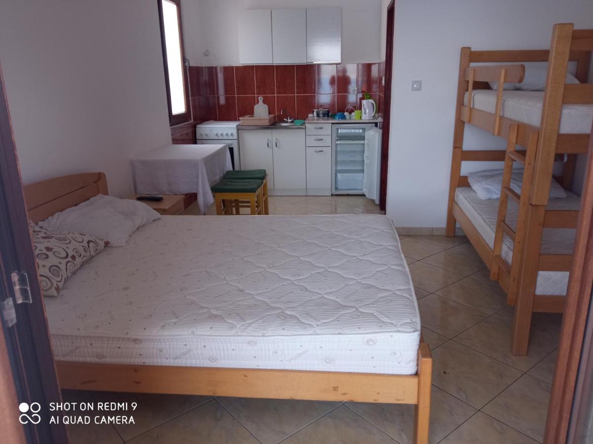 טיווט Apartments Petrovic מראה חיצוני תמונה