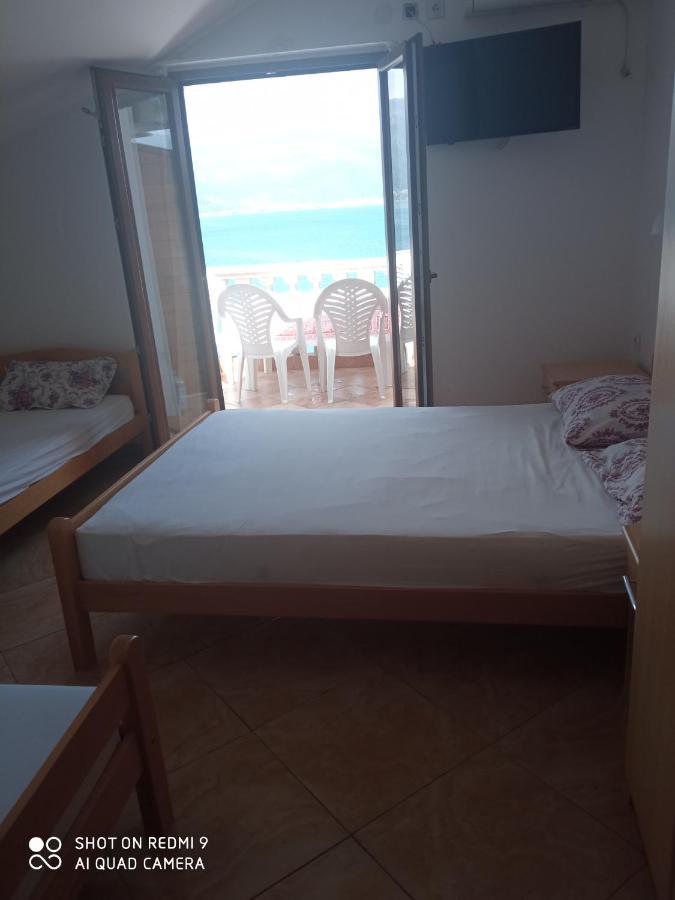 טיווט Apartments Petrovic מראה חיצוני תמונה