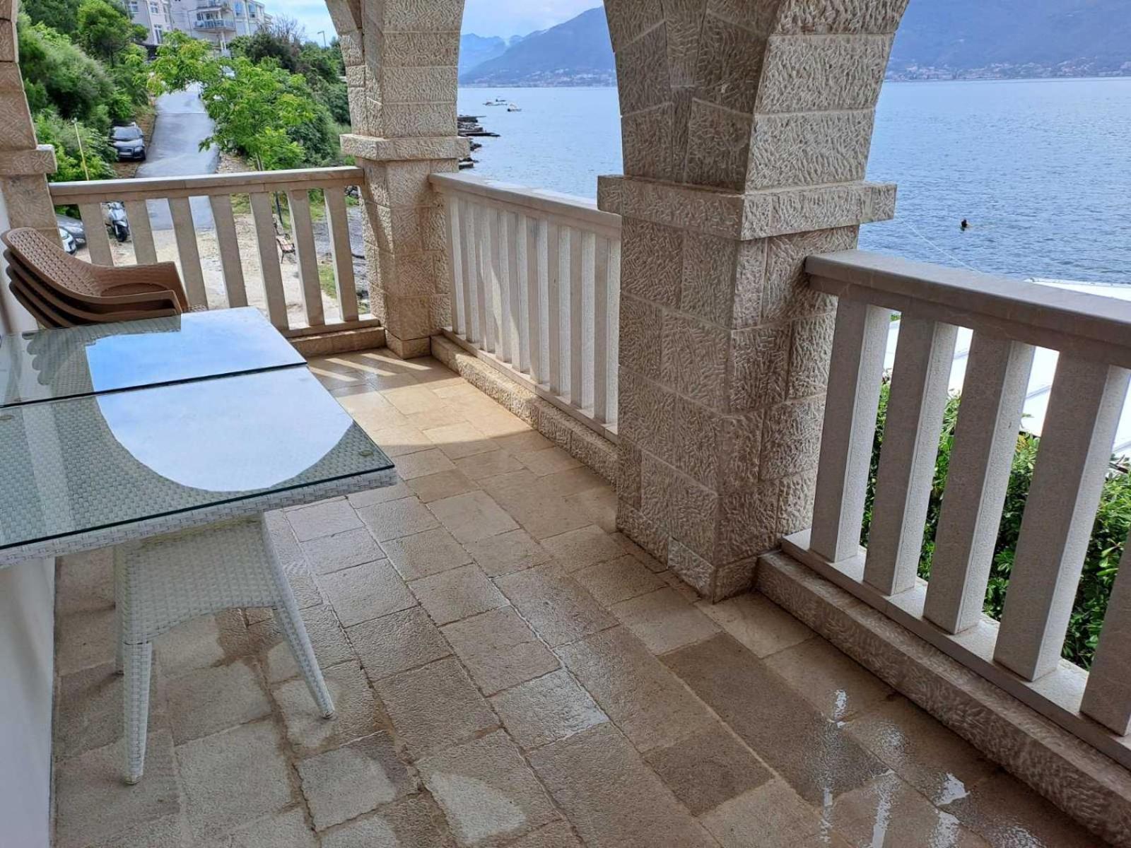 טיווט Apartments Petrovic מראה חיצוני תמונה