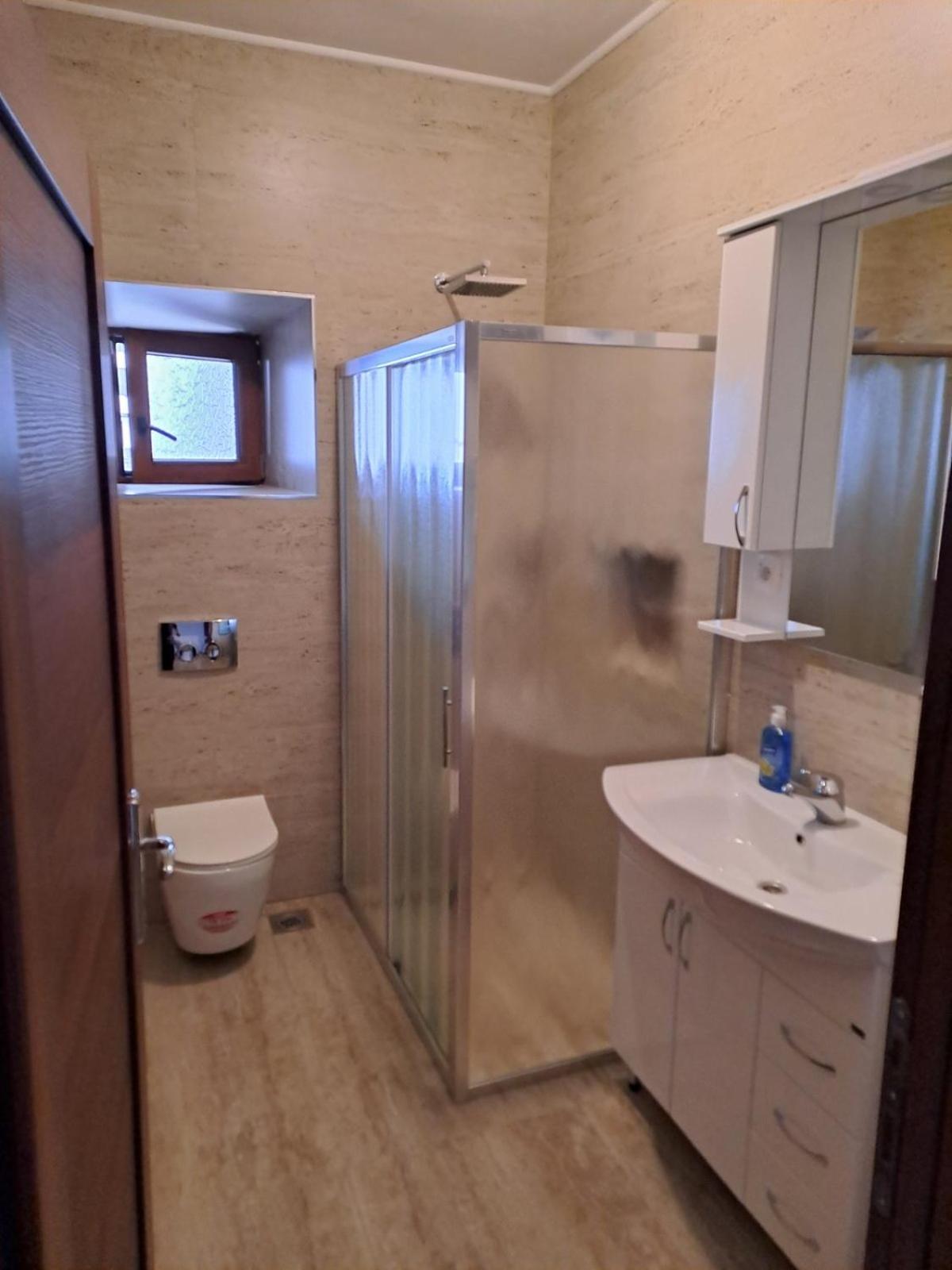 טיווט Apartments Petrovic מראה חיצוני תמונה